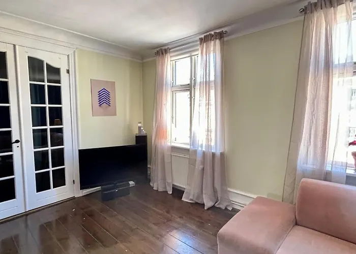 Unbeatable Cph Location - Local With Sunny Terrace