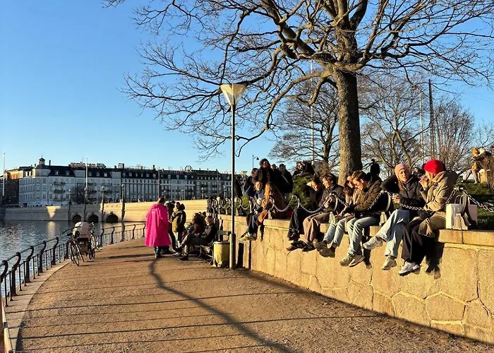 Unbeatable Cph Location - Local With Sunny Terrace Kopenhagen